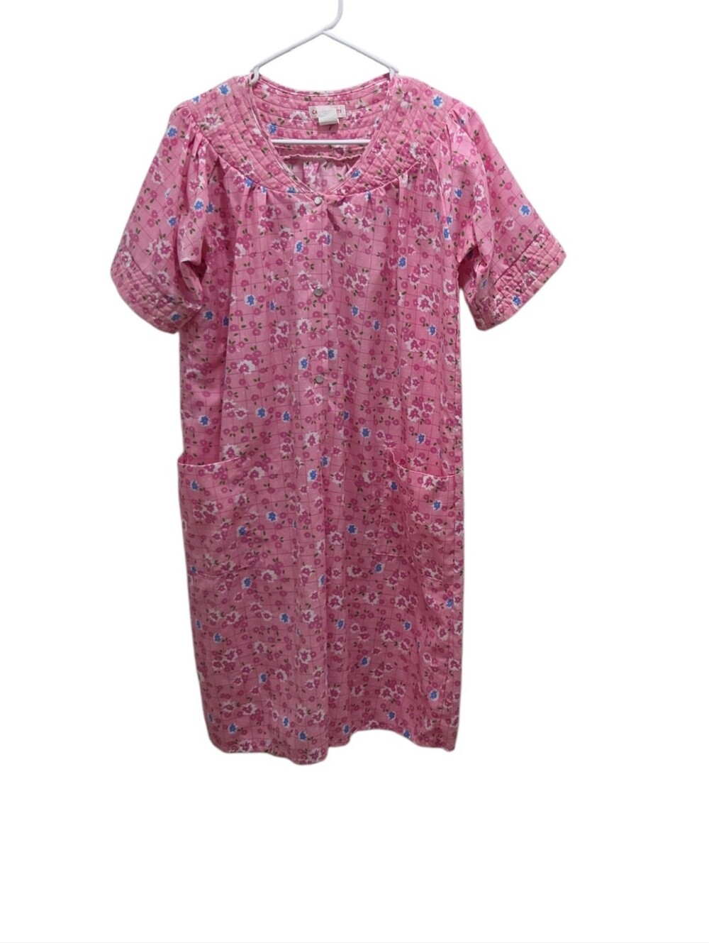 Casual Nights Pink Floral House Dress Pearl Snaps Cottagecore Muumuu Size  M